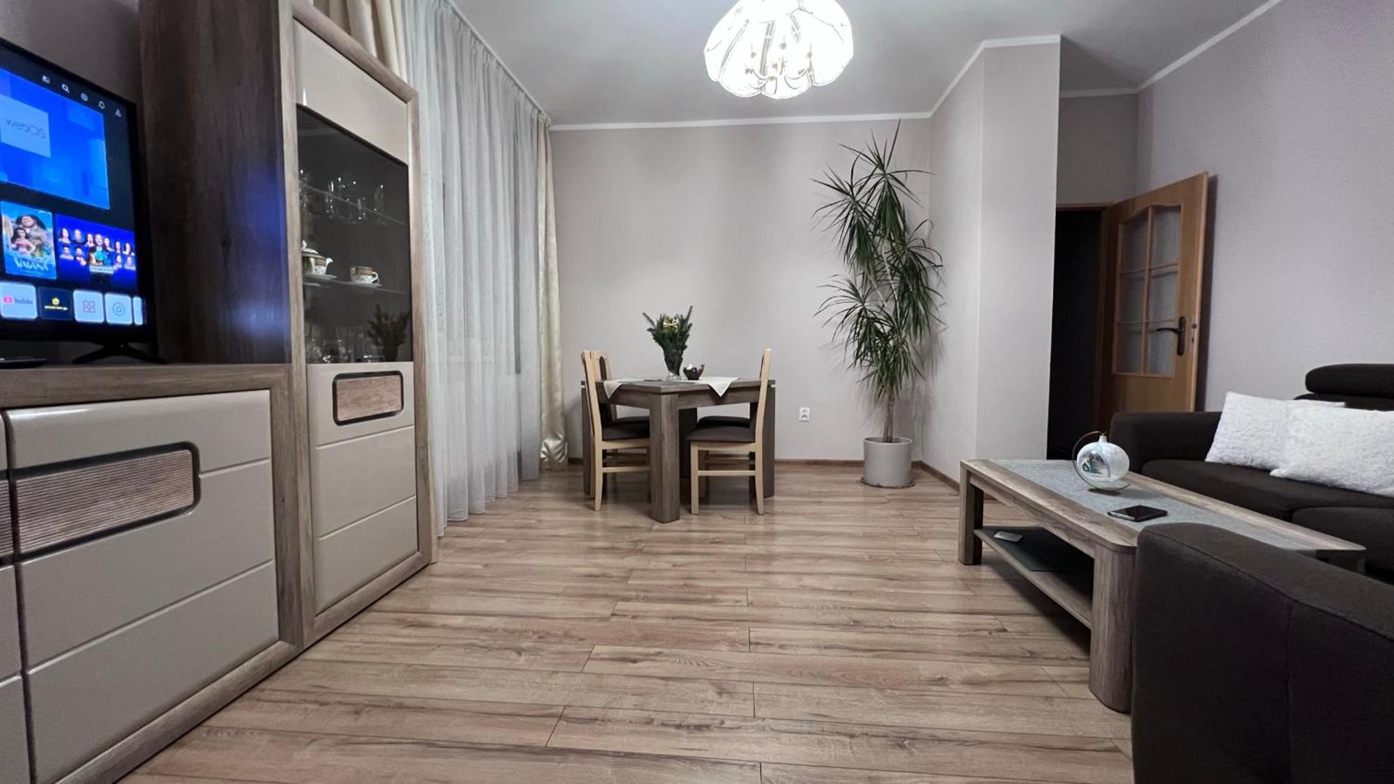 Pod Goralka Apartment *
